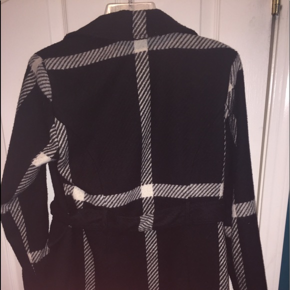 Coat - Picture 3 of 3